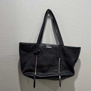 ✨ Radley London Black Leather Tote with Gold Zipper Accents ✨